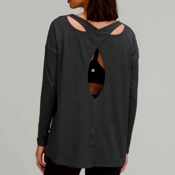 Hayden Black Back Into It Long Sleeve Shirt SZ MEDIUM - NEW! - Picture 1 of 9